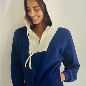 J Crew Blue/ White Zip Sweatshirt Size M